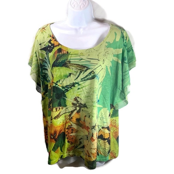 live and let live Tops - Live And Let Live Womens Size 1X Green Floral Butterfly Blouse Sequins Lace